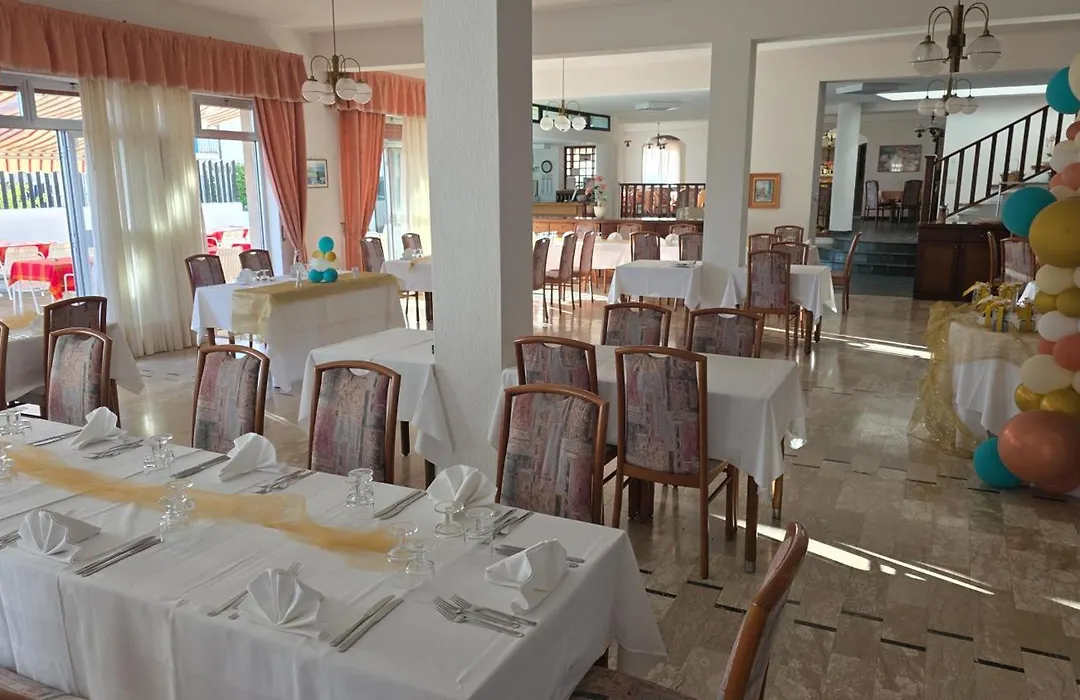 Hotel Svizzero-1